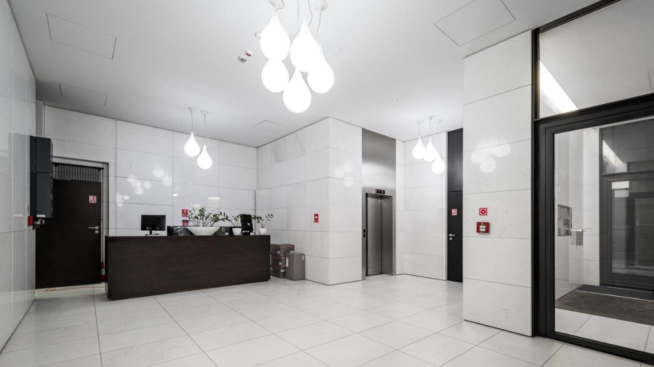 Appartement Sun & Snow 19 Dzielnica With Free Parking Warschau