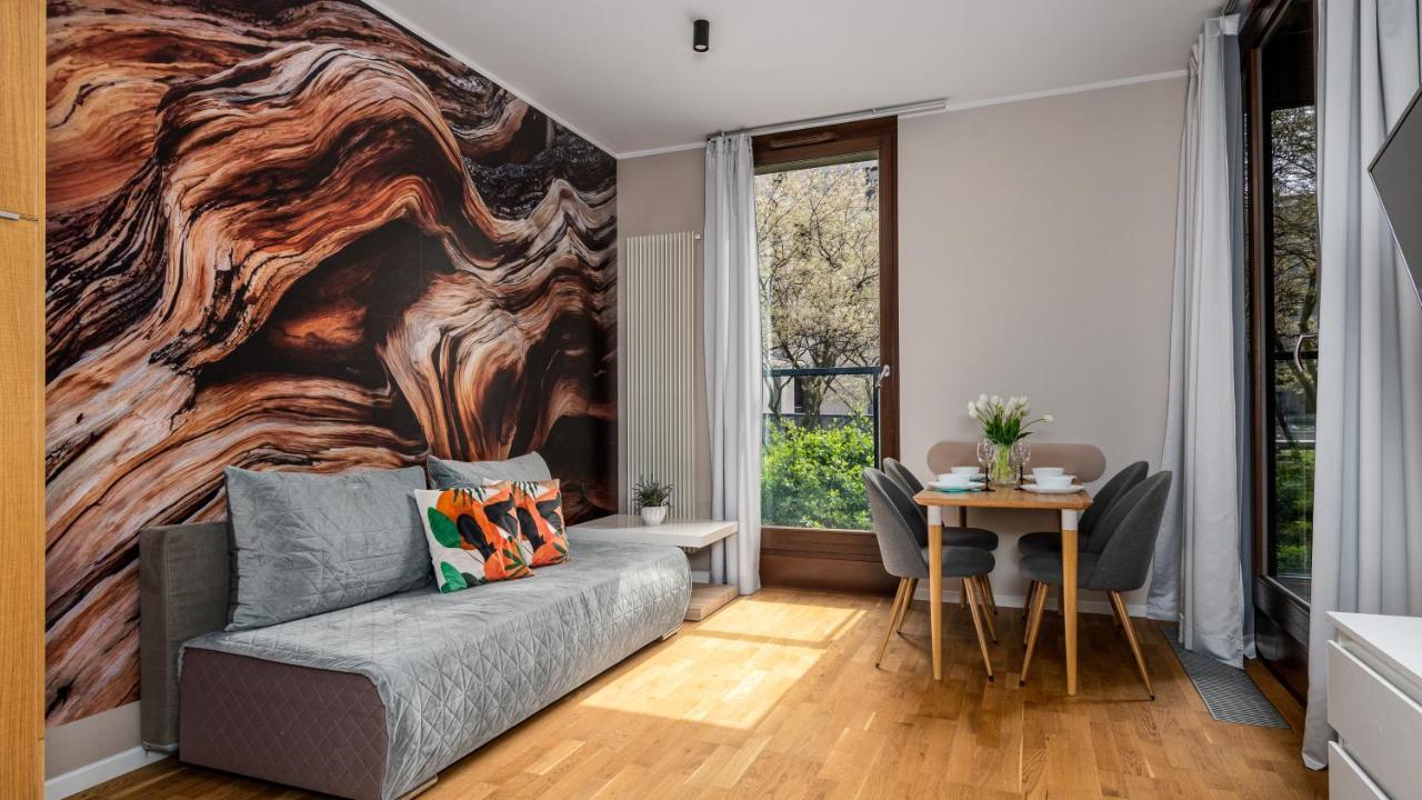 Sun & Snow 19 Dzielnica With Free Parking Appartement Warschau